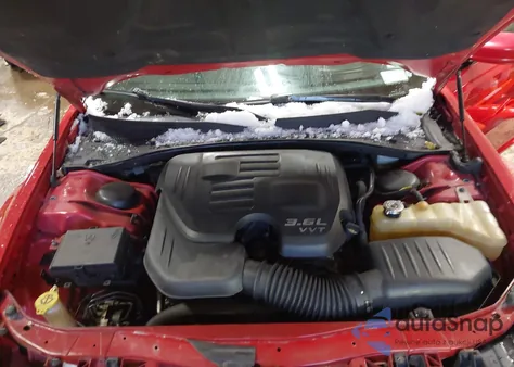 2015 Chrysler 300 300S z USA, uszkodzony, nr VIN 2C3CCAGG0FH860261